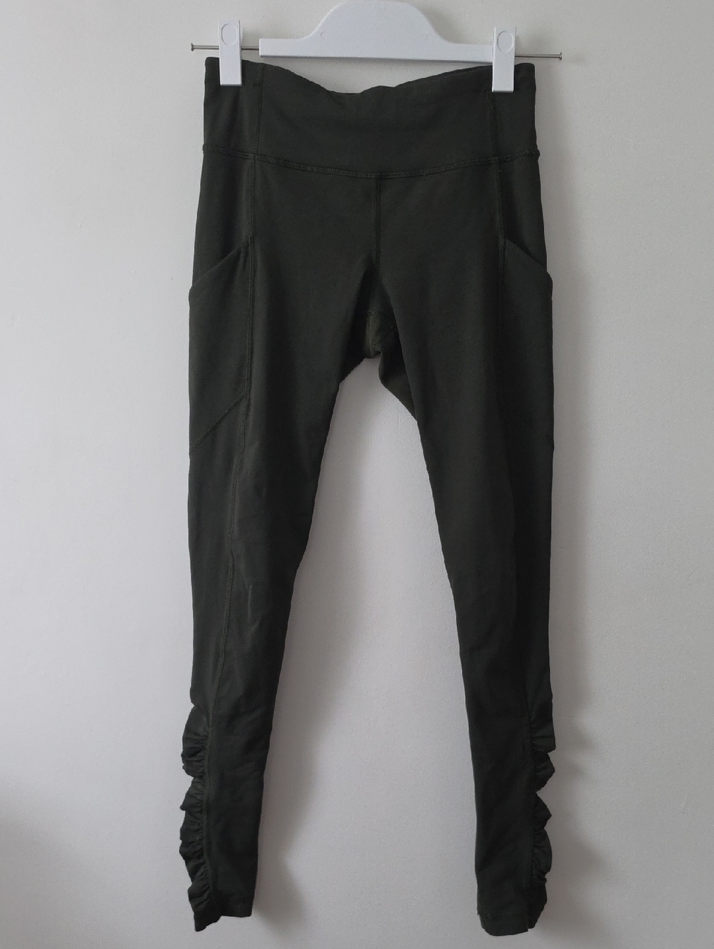 Lululemon Speed Tight Leggings Olive Green Pocket Size 4